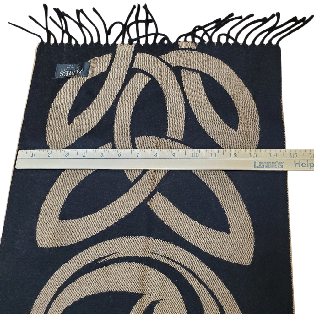 Peter James 100% Wool Reversible Black and Brown Scarf with Fringe. 14.5" x 66" - Picture 6 of 7